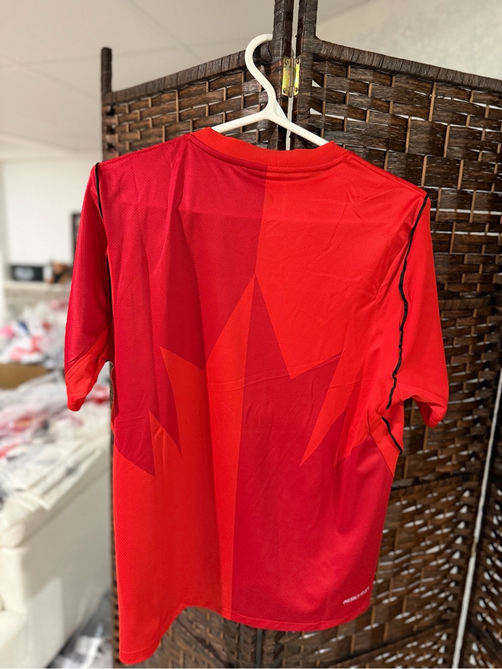Canada Red Home Soccer 2026 Jersey - Picture 2 of 3